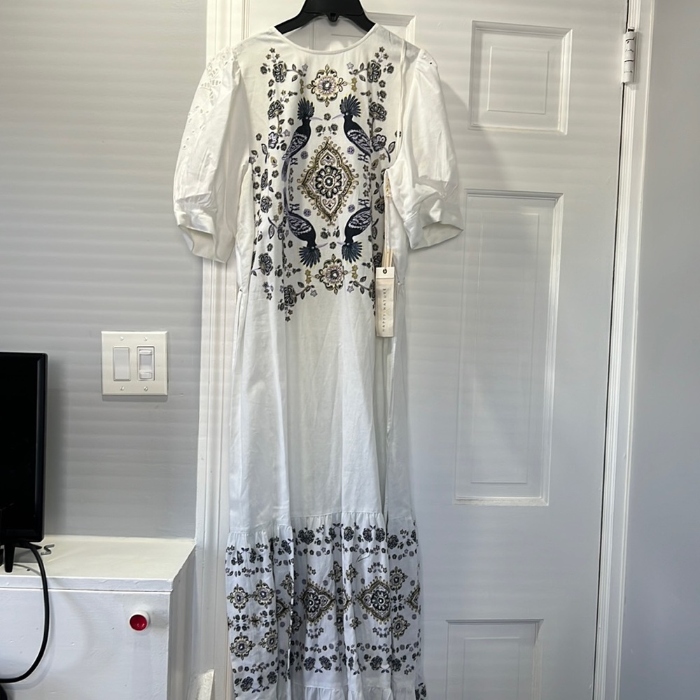 Happy Nature embroidered maxi Dress (BNWT)